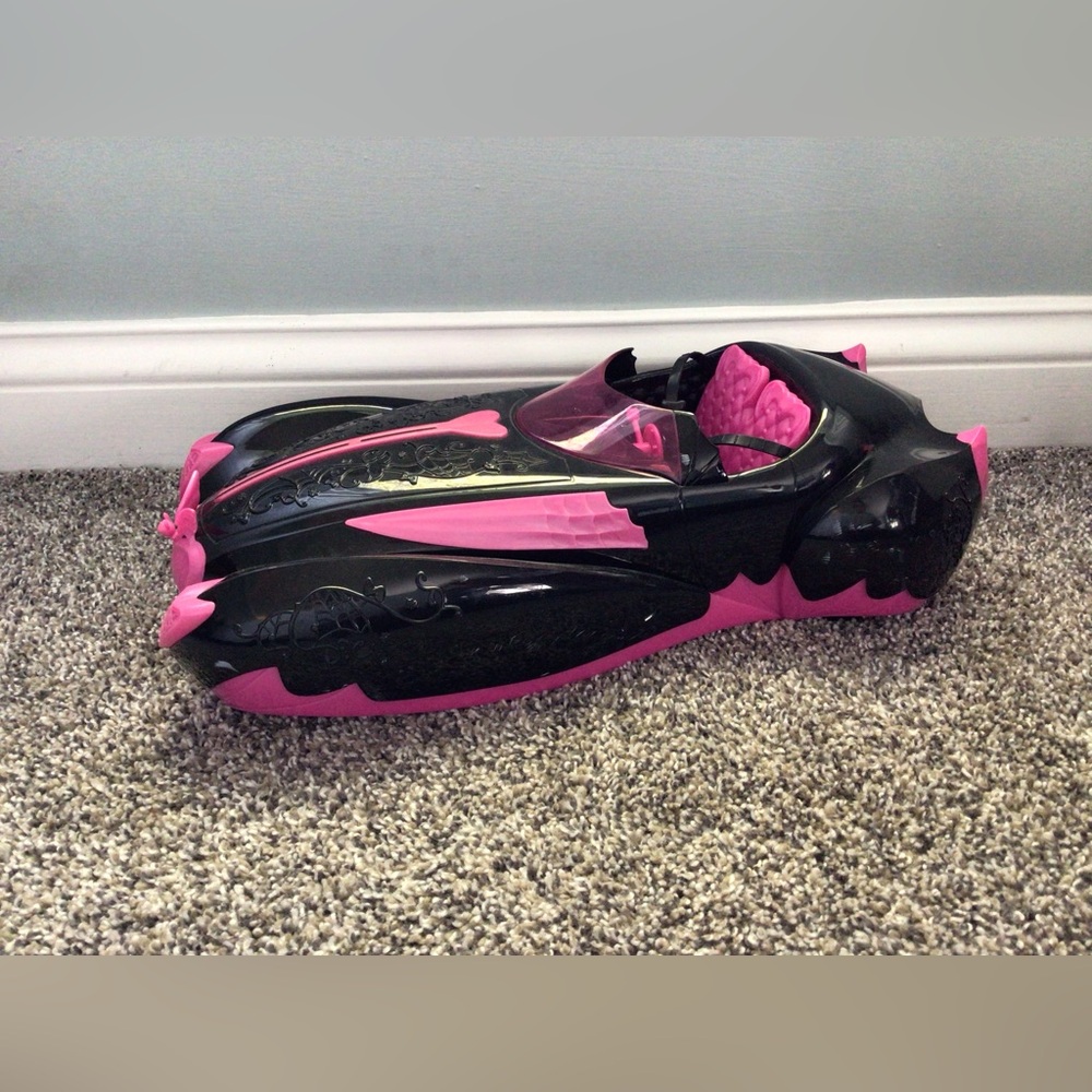 Monster High- Sweet 1600 Draculara Car